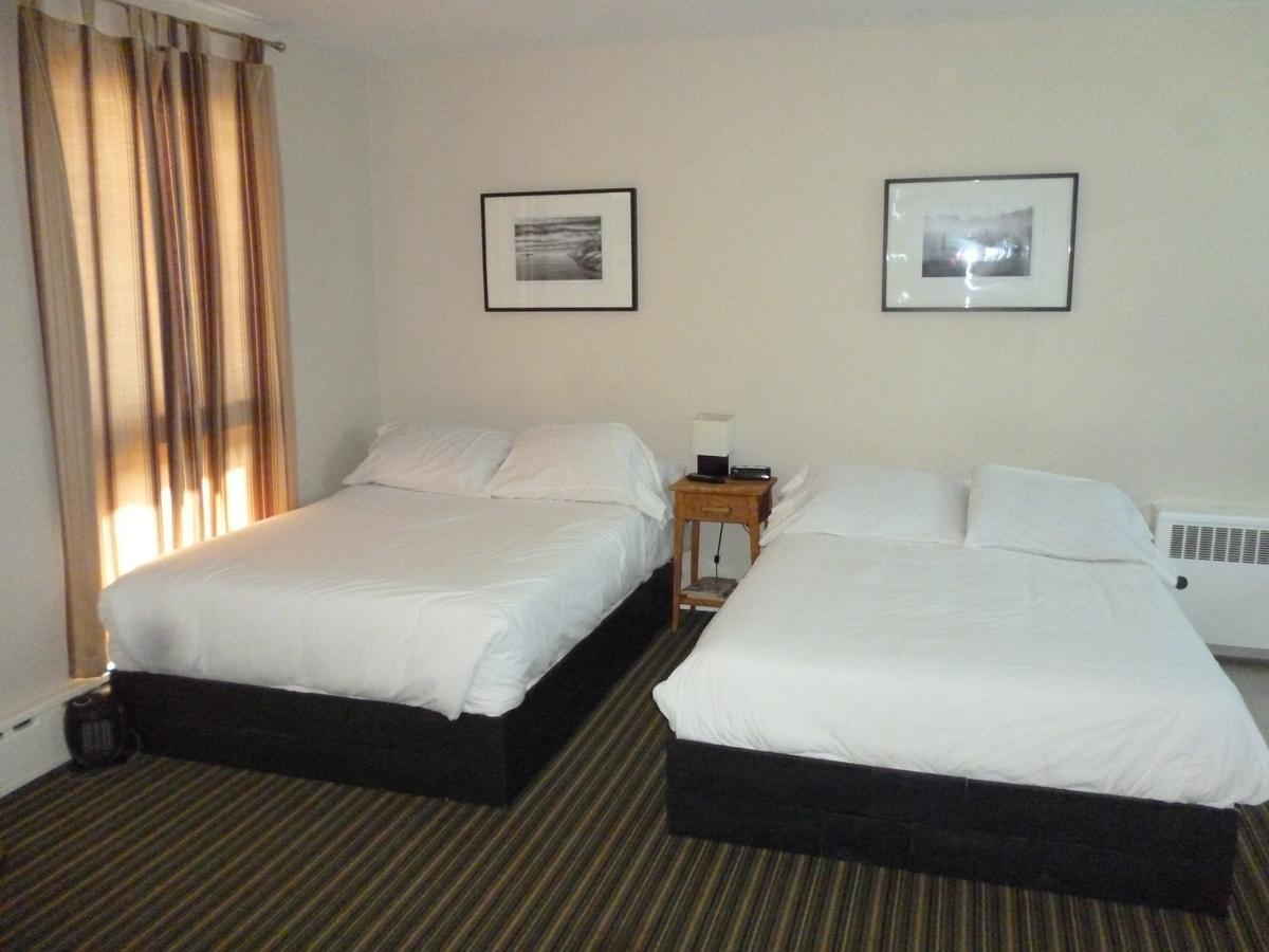 Wheel Inn Motel New Liskeard Szoba fotó