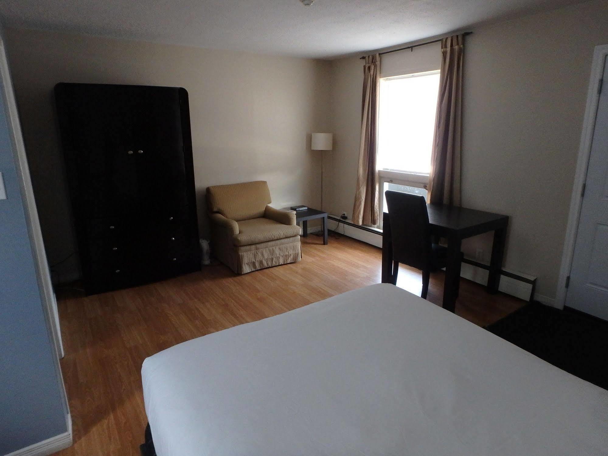 Wheel Inn Motel New Liskeard Kültér fotó