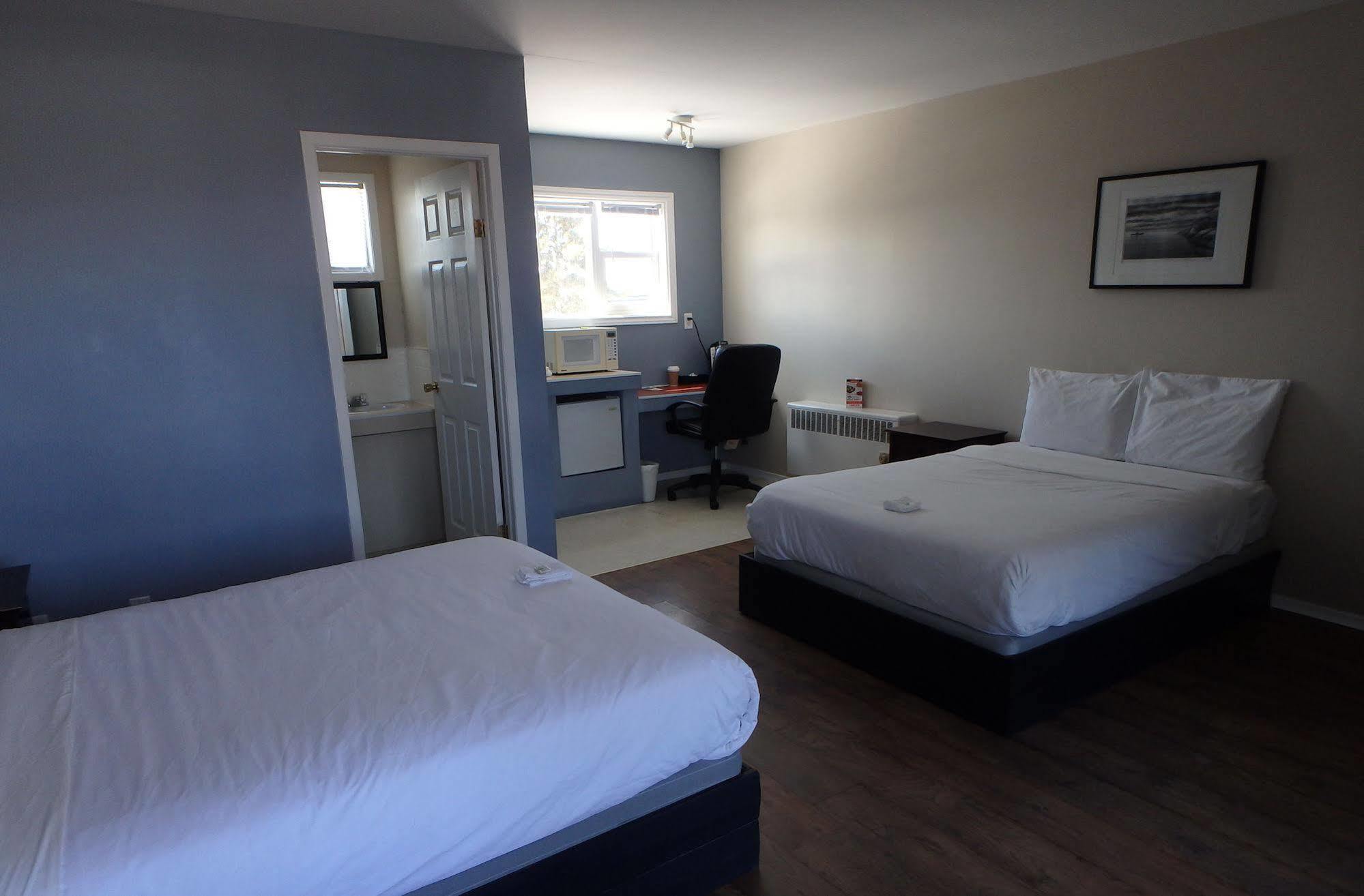 Wheel Inn Motel New Liskeard Kültér fotó